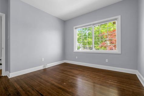 46 West 43rd Street Bayonne NJ 07002
