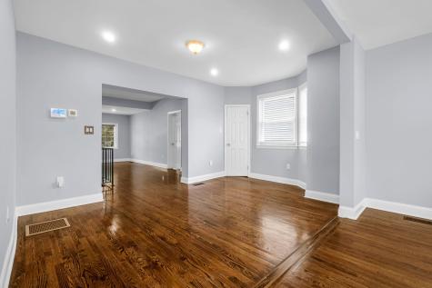 46 West 43rd Street Bayonne NJ 07002