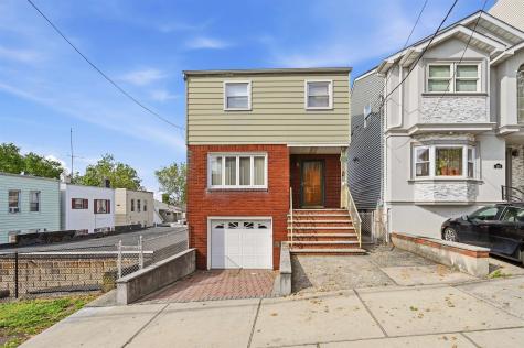 136 Poplar Street Jersey City NJ 07307