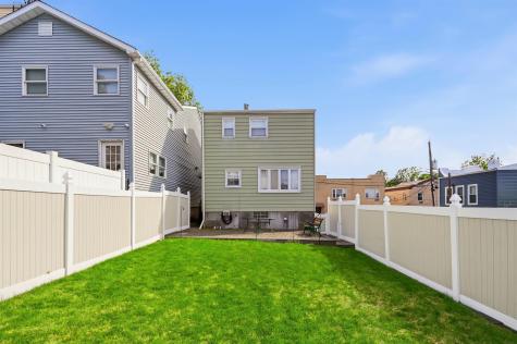 136 Poplar Street Jersey City NJ 07307