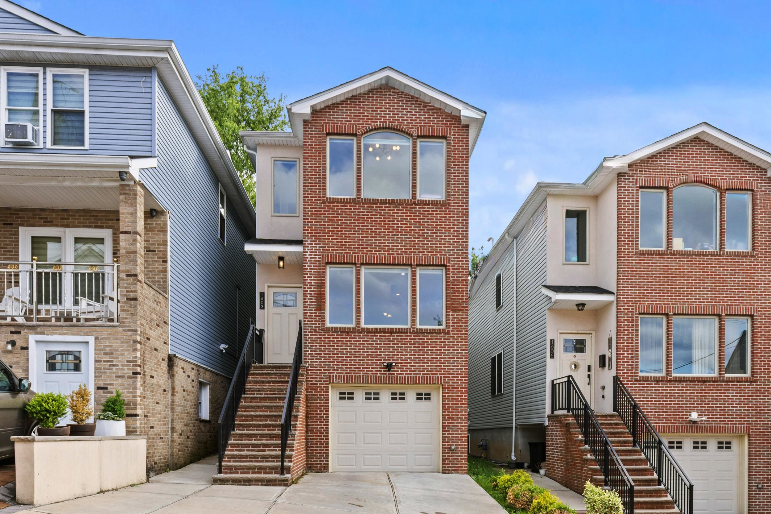 1603 71st Street North Bergen NJ 07047-3823