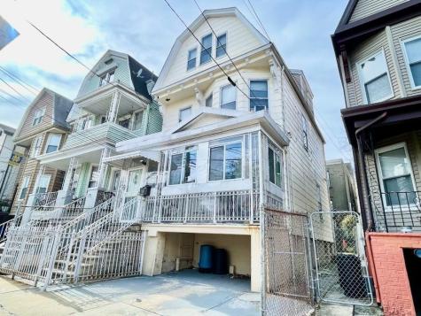253 Jewett Avenue Jersey City NJ 07304