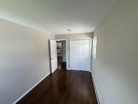 71 Suburbia Court Jersey City NJ 07305