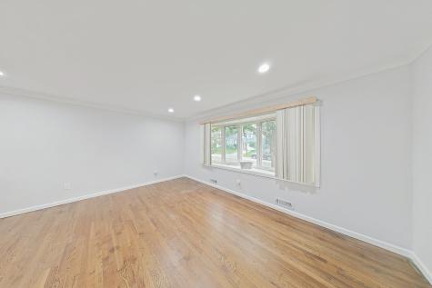 56 Eaton Place Bloomfield NJ 07003