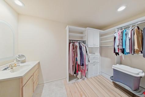 56 Eaton Place Bloomfield NJ 07003