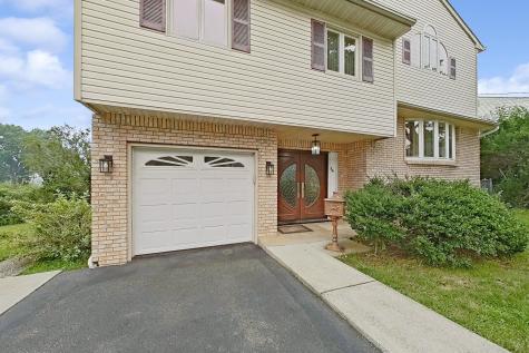 56 Eaton Place Bloomfield NJ 07003