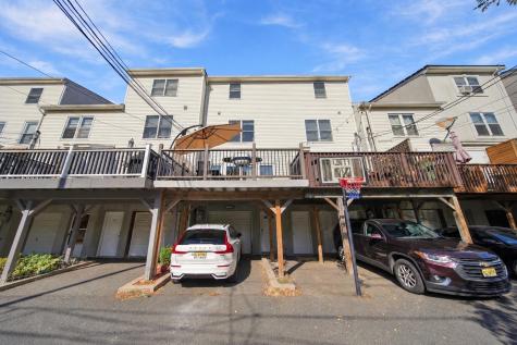 319 10th Street Jersey City NJ 07302