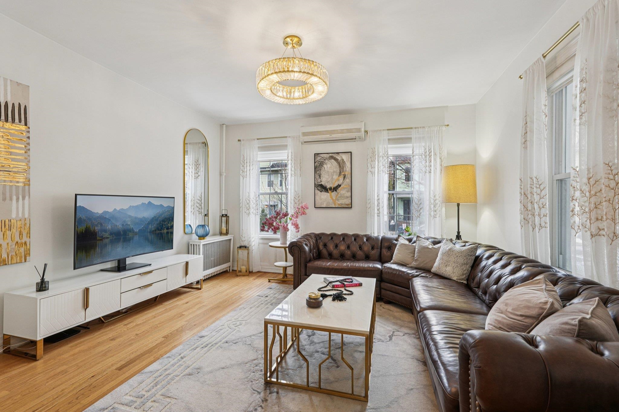 31 47th Street Weehawken NJ 07086