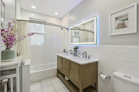 31 47th Street Weehawken NJ 07086