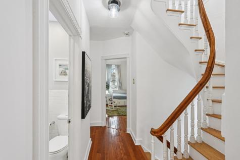 31 47th Street Weehawken NJ 07086