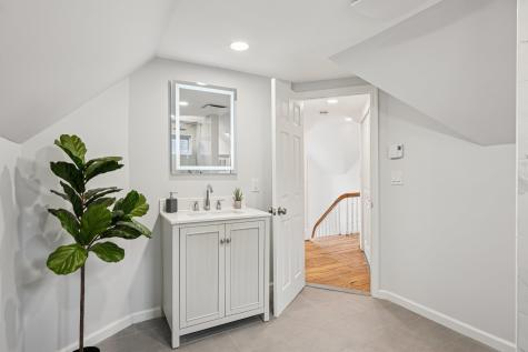 31 47th Street Weehawken NJ 07086
