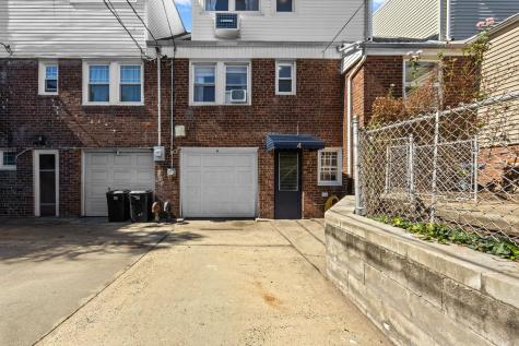 4 Parkside Lane Bayonne NJ 07002
