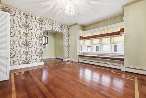 20 75th Street North Bergen NJ 07047