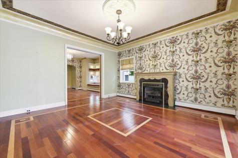 20 75th Street North Bergen NJ 07047