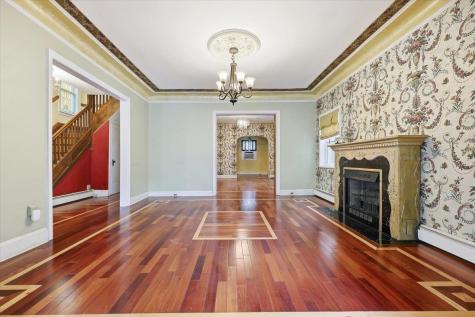 20 75th Street North Bergen NJ 07047