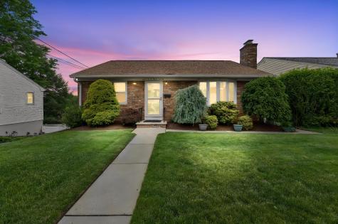 95 Park Place Kearny NJ 07032