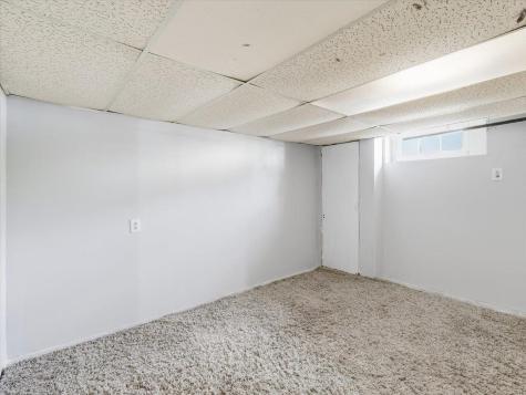 27 Carolyn Road Belleville NJ 07109