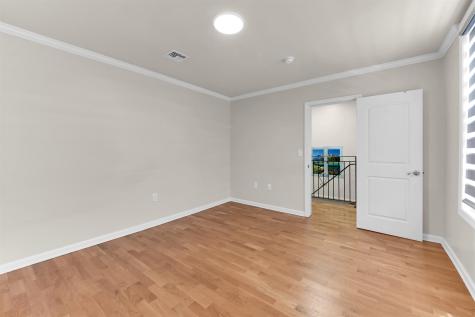 1208 67th Street North Bergen NJ 07047-3701