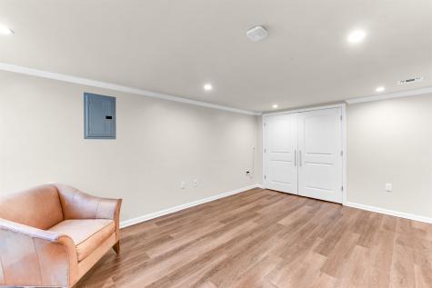 1208 67th Street North Bergen NJ 07047-3701
