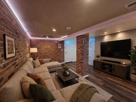 1208 67th Street North Bergen NJ 07047-3701