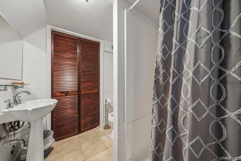 18 Gail Place Secaucus NJ 07094