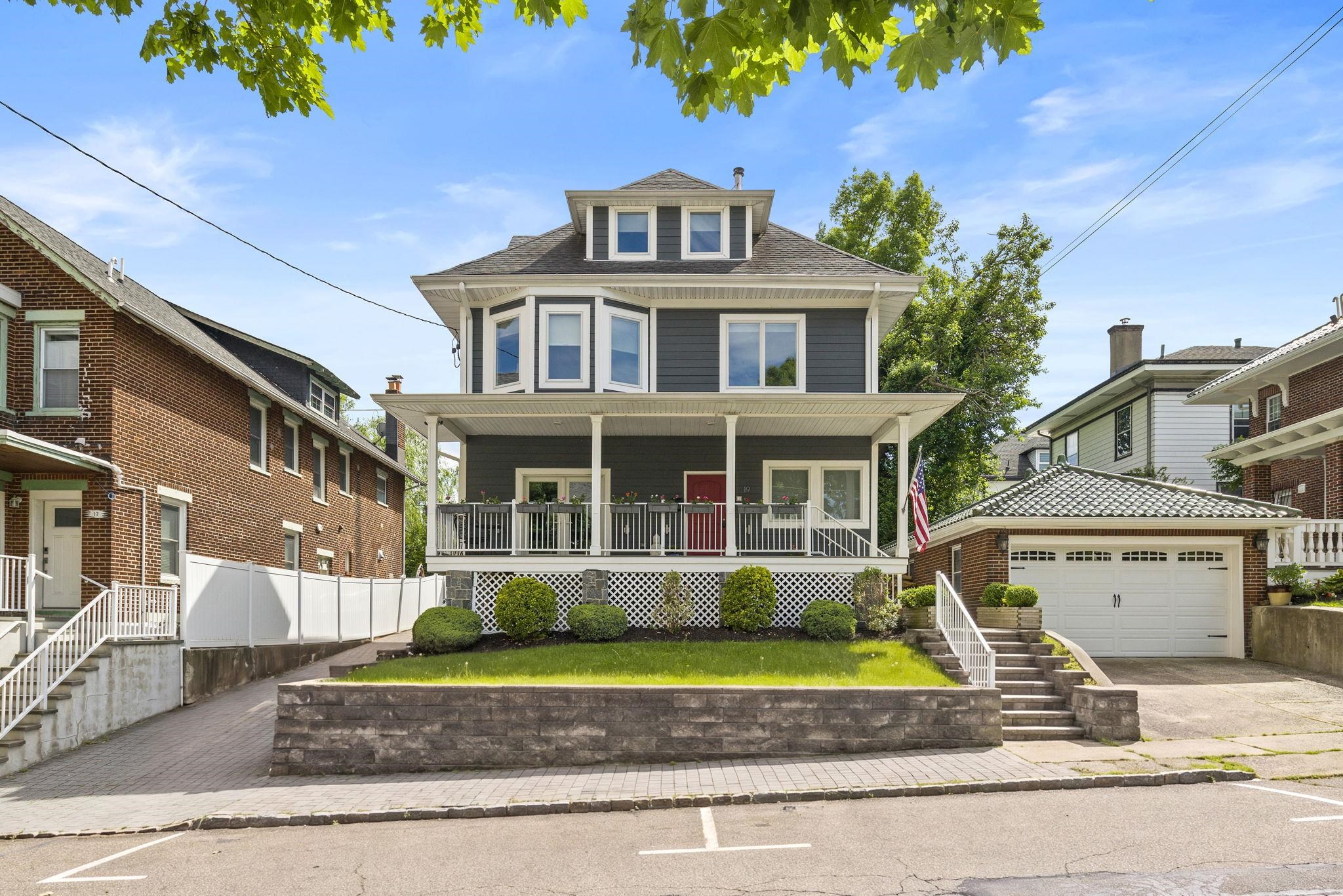 19 78th Street North Bergen NJ 07047