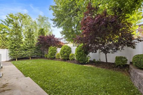 19 78th Street North Bergen NJ 07047