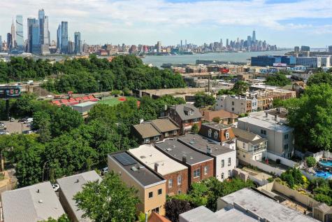 627 Gregory Avenue Weehawken NJ 07086