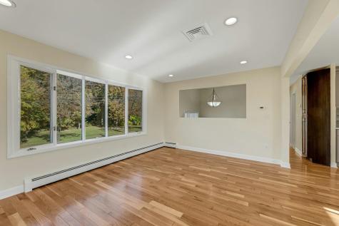 1080 Koelle Boulevard Secaucus NJ 07094