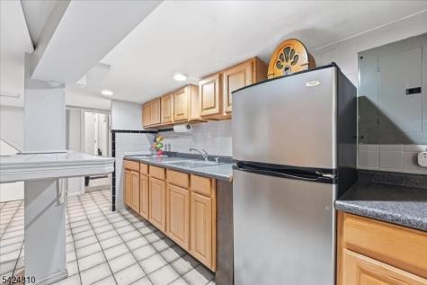 4701 Aschoff Place North Bergen NJ 07047