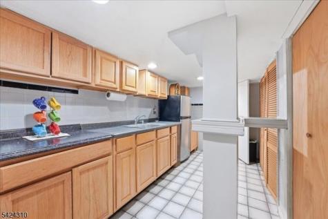 4701 Aschoff Place North Bergen NJ 07047