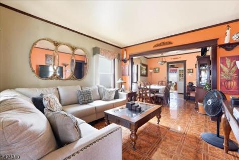 4701 Aschoff Place North Bergen NJ 07047