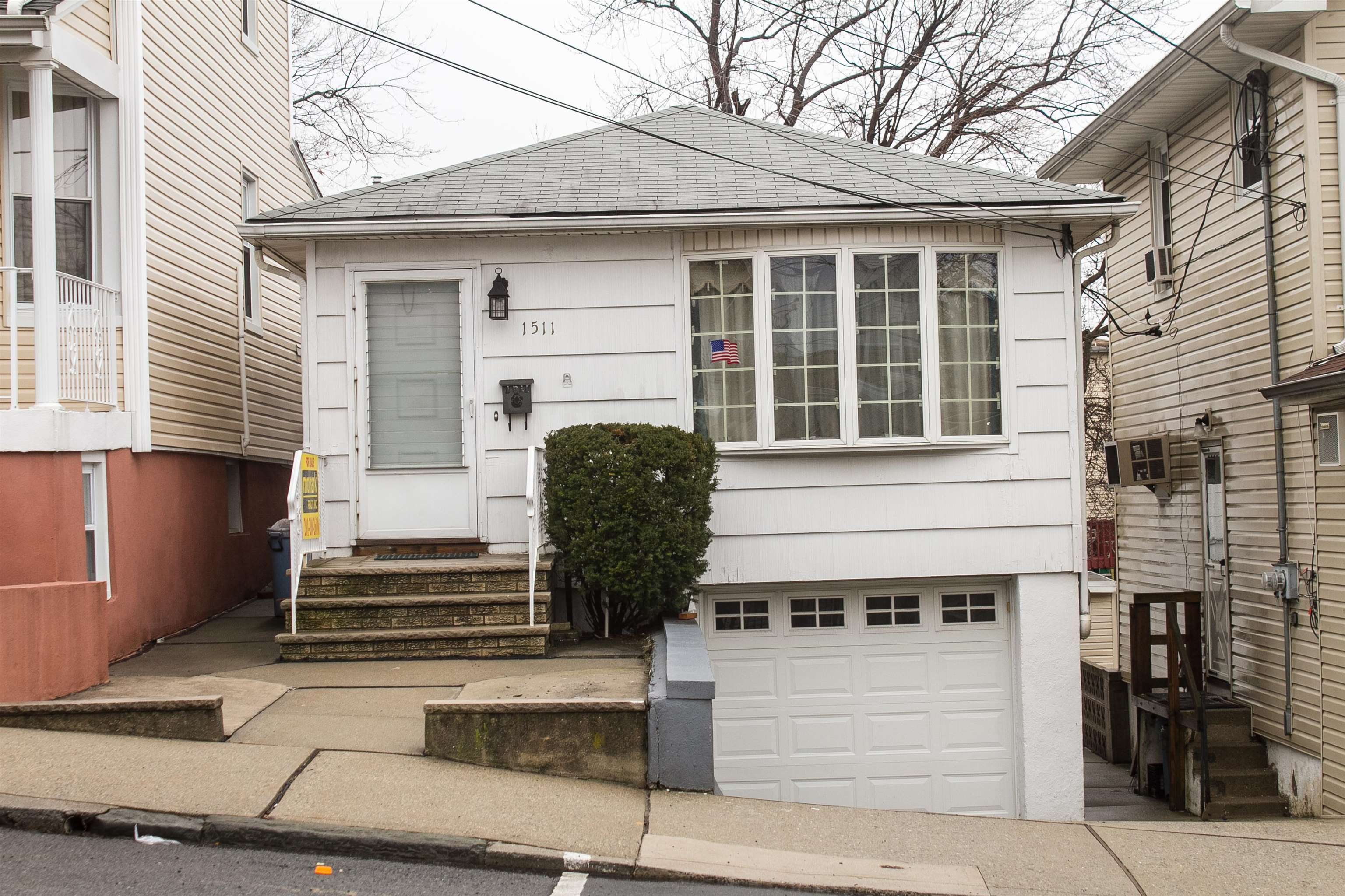 1511 80th Street North Bergen NJ 07047