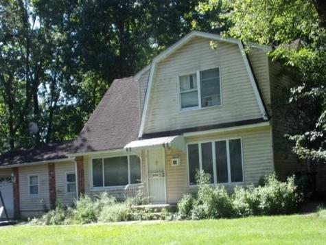 82 Knollwood Drive Paramus NJ 07652