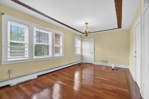 20 75th Street North Bergen NJ 07047