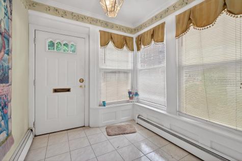 20 75th Street North Bergen NJ 07047