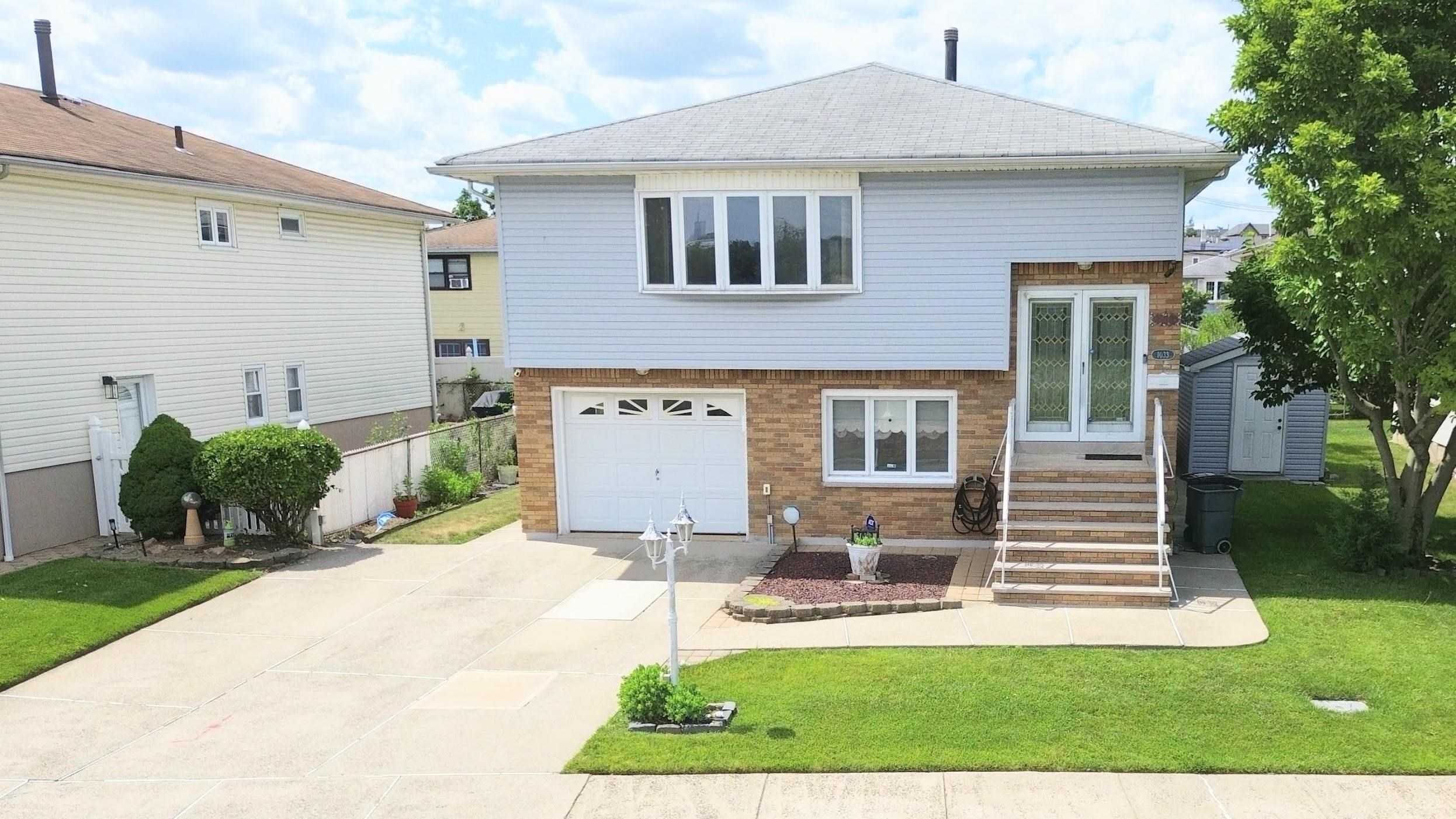 1033 Park Drive Secaucus NJ 07094
