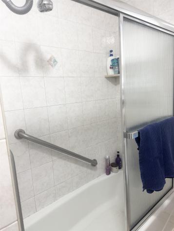 1033 Park Drive Secaucus NJ 07094
