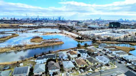 1033 Park Drive Secaucus NJ 07094