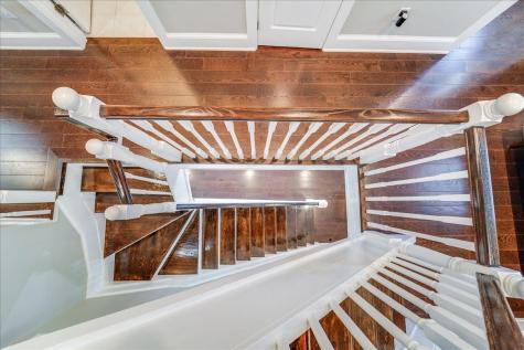 10-12 Hartley Place Bayonne NJ 07002