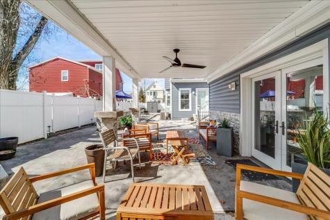 10-12 Hartley Place Bayonne NJ 07002