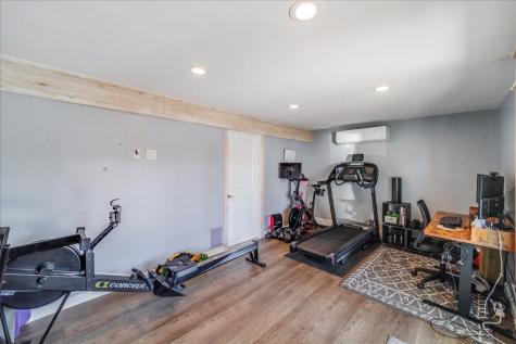 10-12 Hartley Place Bayonne NJ 07002