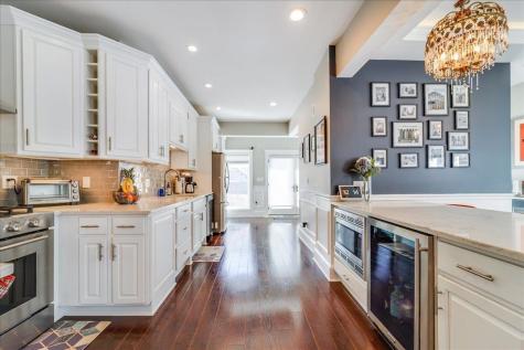 10-12 Hartley Place Bayonne NJ 07002