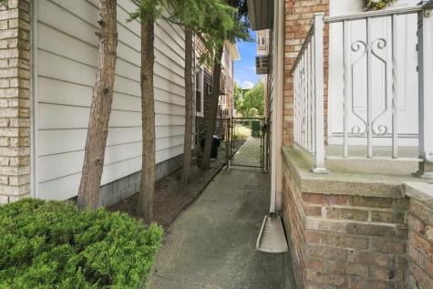36 West 48th Street Bayonne NJ 07002