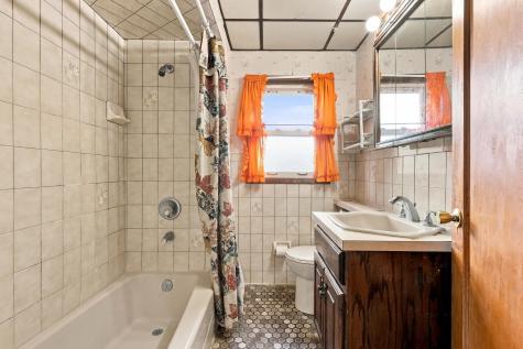 1603 82nd Street North Bergen NJ 07047