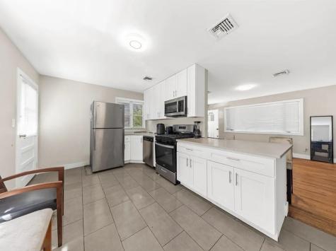 1466 44th Street North Bergen NJ 07047