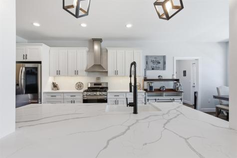 38 W Concourse Aberdeen Township NJ 07735