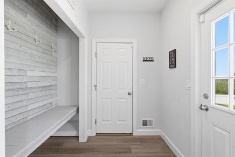 38 W Concourse Aberdeen Township NJ 07735