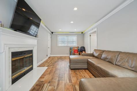 25 Nathan Way Wayne NJ 07470