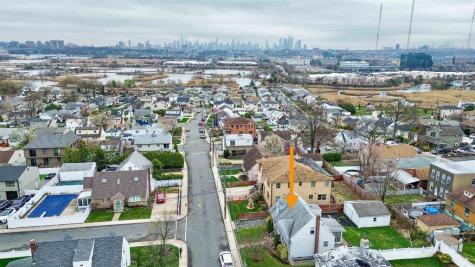133 Franklin Street Secaucus NJ 07094
